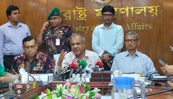 পুনর্গঠন হবে র‌্যাব, পুলিশের হাতে থাকবে না মারণাস্ত্র 